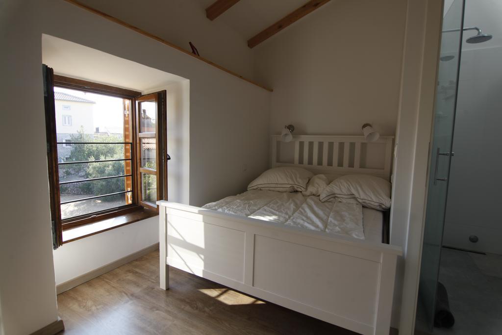 Holiday Home Kuca Na Moru Kornić Exteriér fotografie